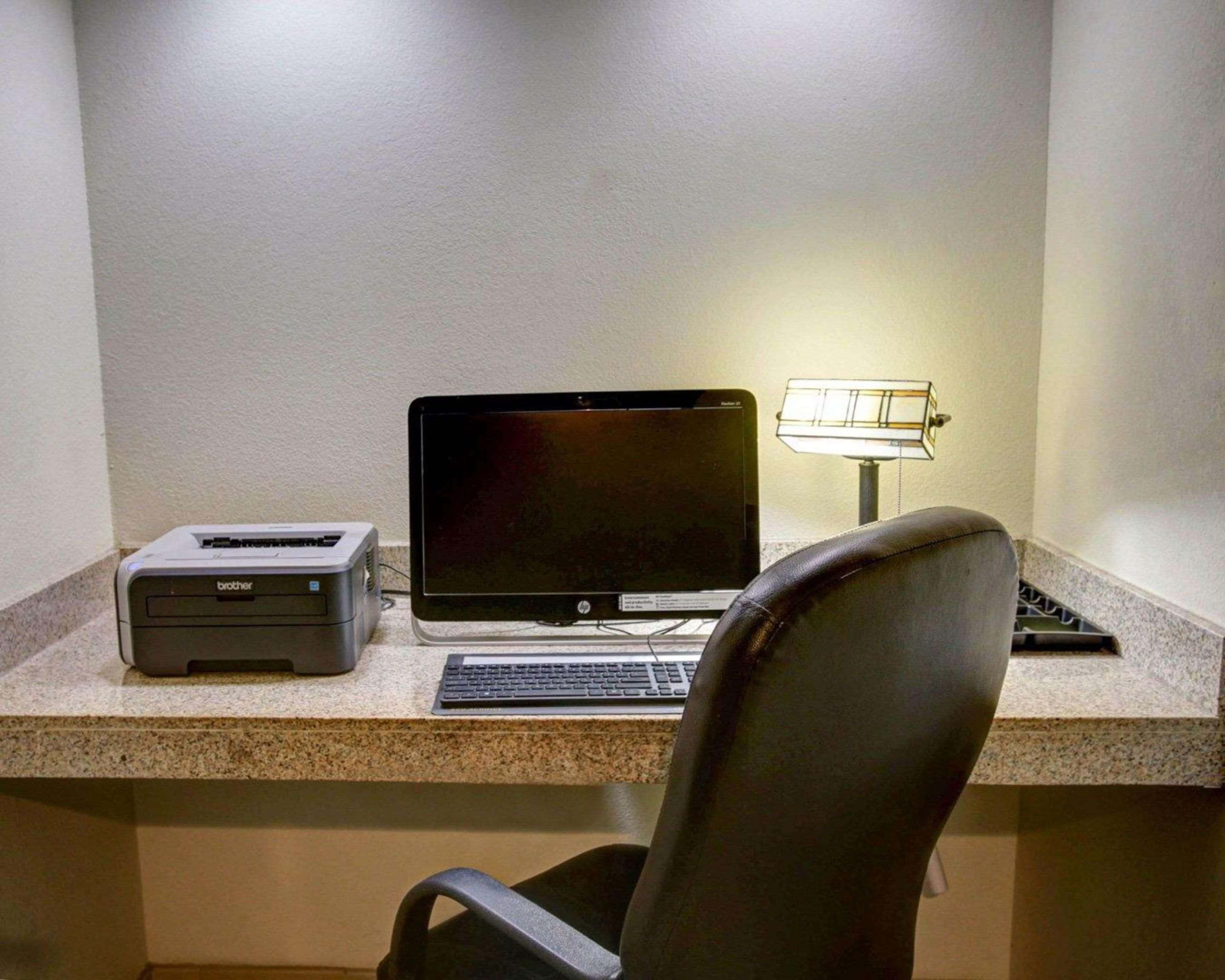 Quality Inn Rockdale Екстериор снимка