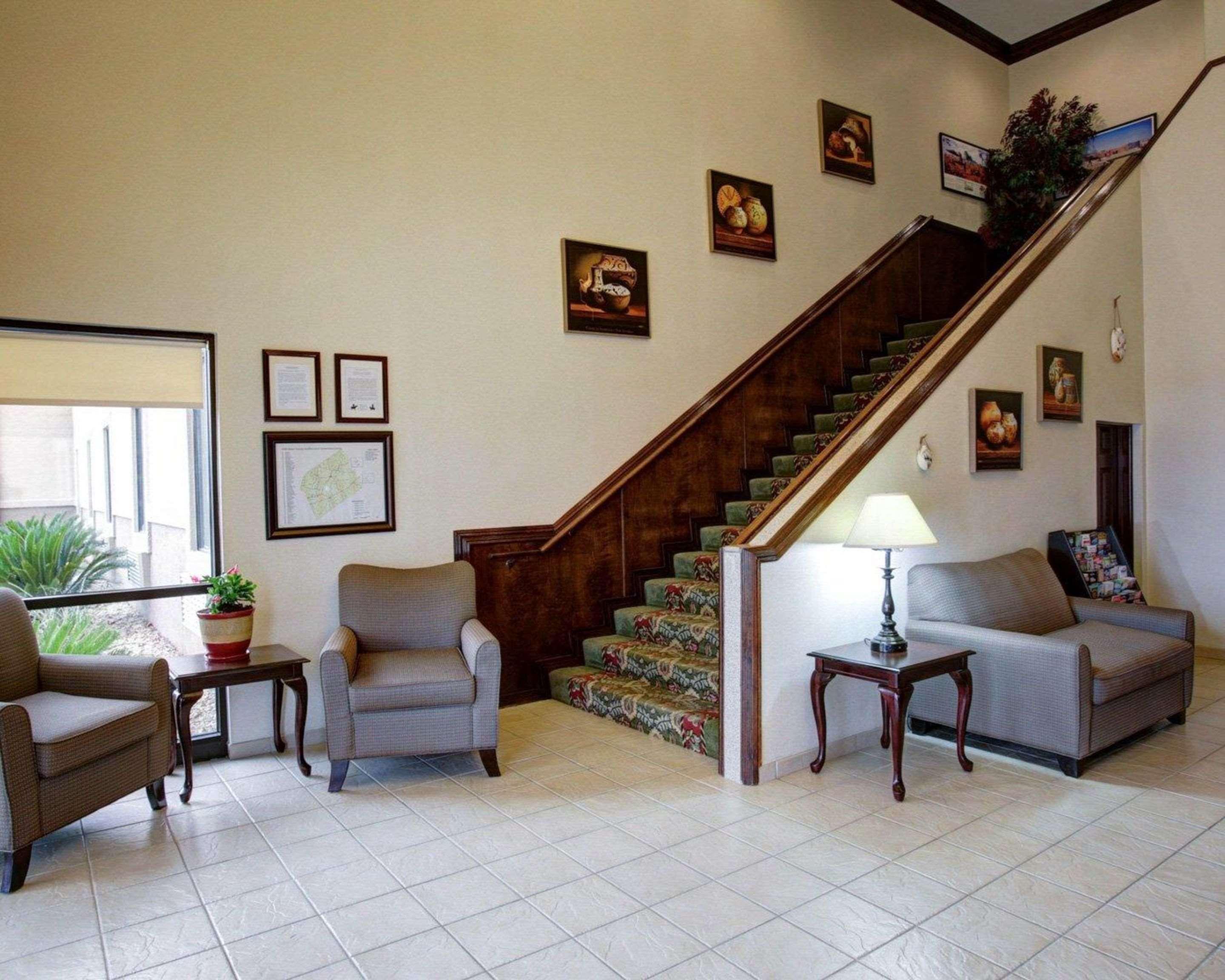 Quality Inn Rockdale Екстериор снимка