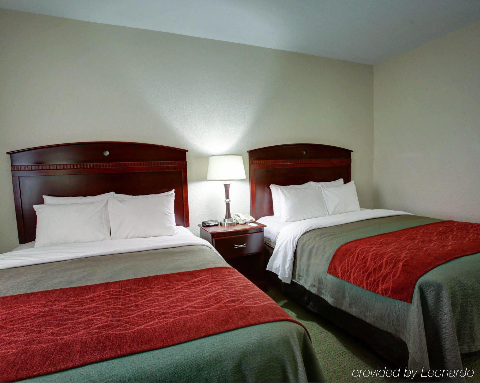 Quality Inn Rockdale Екстериор снимка